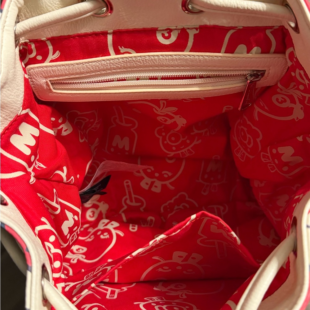 Hello Kitty White and Red Backpack - Picture 3 of 4